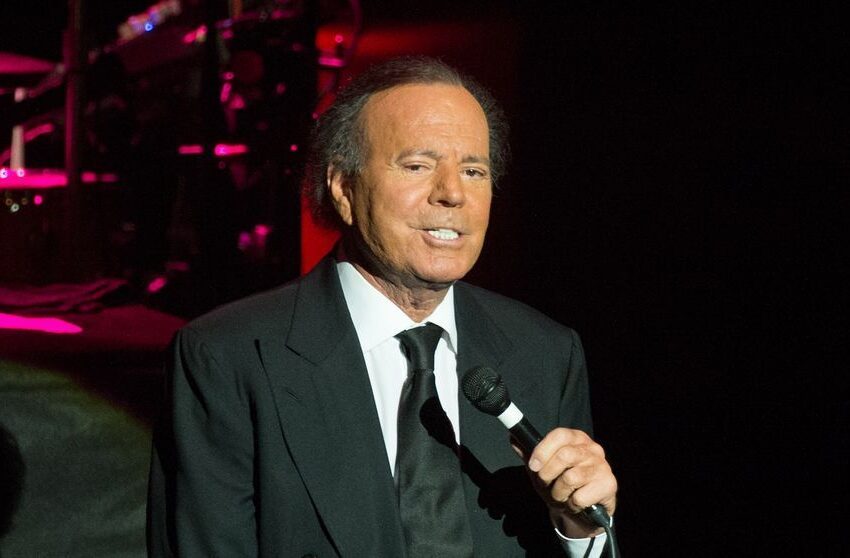  Acuzat de trafic de persoane şi infracţiuni sexuale, Julio Iglesias susține că e nevinovat. Artistul îşi pregăteşte apărarea alături de avocaţi