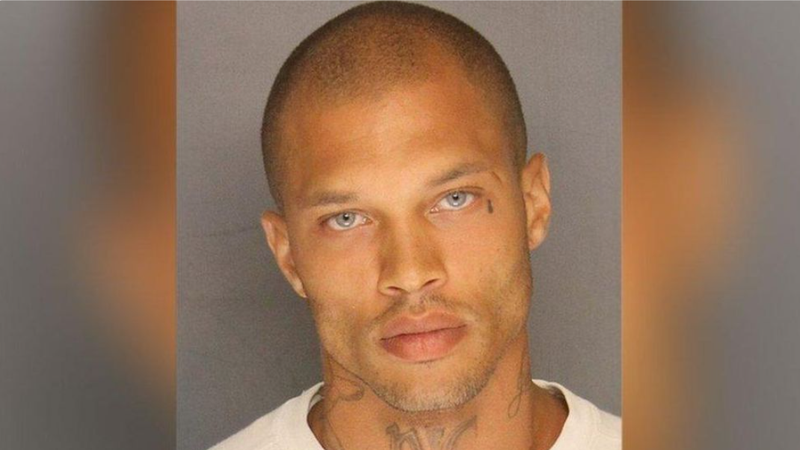  „Cel mai frumos infractor din lume”, este astăzi greu de recunoscut: Cât de mult a îmbătrânit Jeremy Meeks, care a ajuns model datorită fotografiei din arest