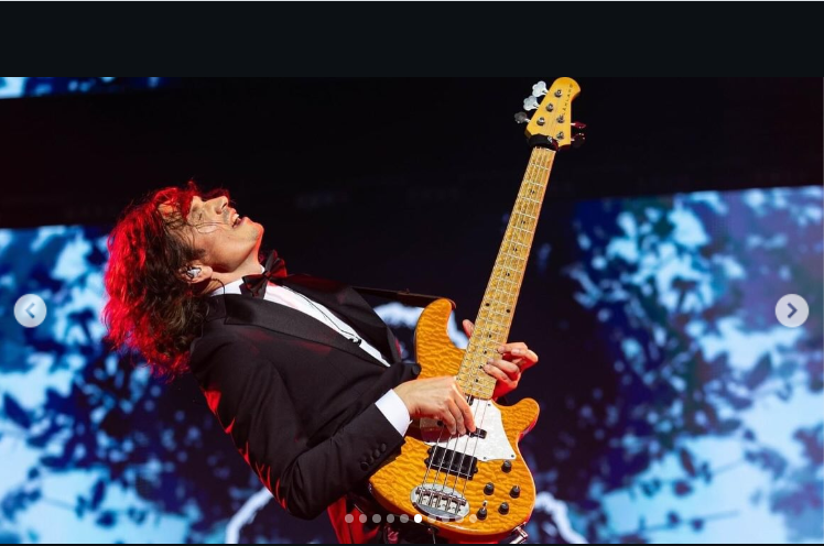  „Bun venit, 49!” Confesiunea emoționantă a lui Alex Calancea la zi aniversară: Mă uit în urmă și văd că calea n-a fost lină