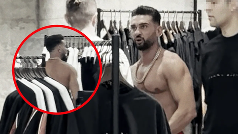  (FOTO) Dorian Popa, show la bustul gol printre clienții din mall: Nimeni nu a putut să îl oprească