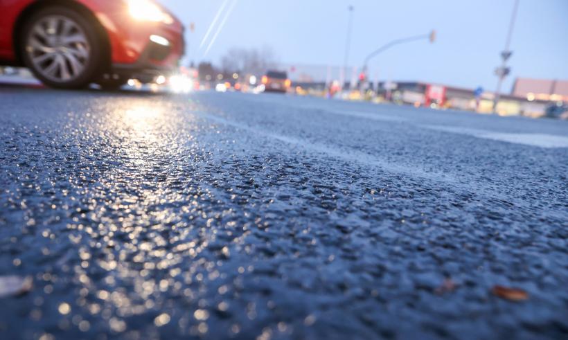  Vreme mohorâtă și burniță înghețată în toată țara: Câte grade vor fi astăzi