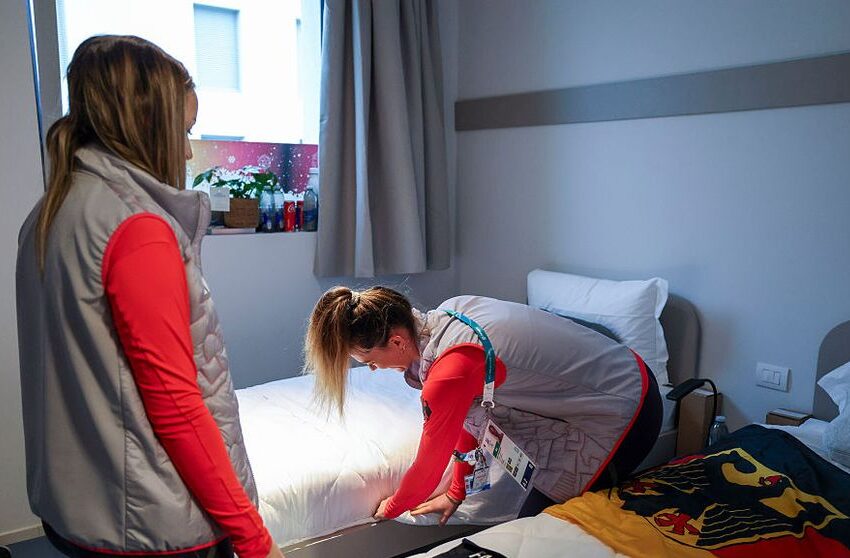  S-a aflat ce se întâmplă cu adevărat în camerele din Satul Olimpic: „Distrageri provocate de sportivi”. Americanii au oferit detalii din culise și au spus de ce refuză unii atleți cazarea