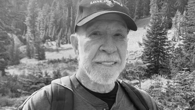  Care ar fi cauza morții lui Chuck Norris. Legendarul actor de 86 de ani a ajuns de urgență la spital, în timpul vacanței din Hawaii: „A plecat împăcat”