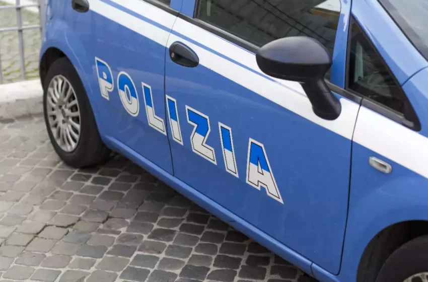  Dramă tulburătoare în Italia. O mamă s-a aruncat de la etaj cu cei trei copii în braţe. Doi dintre ei au murit