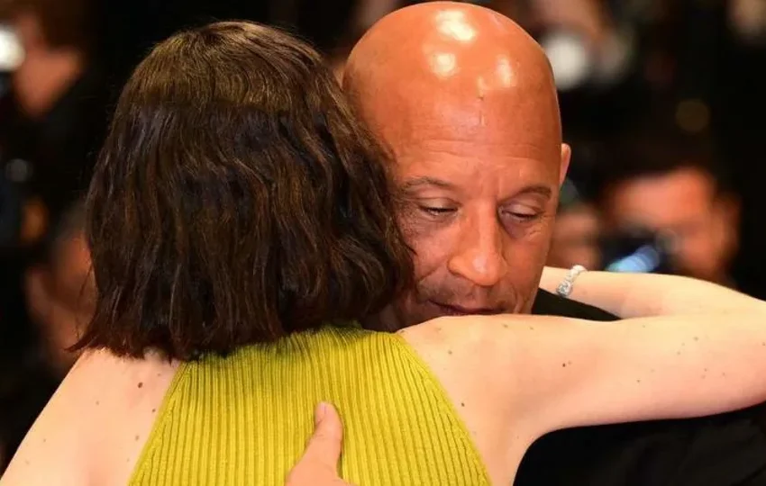  (VIDEO) Vin Diesel a izbucnit în lacrimi la Cannes, la reuniunea actorilor din „Furios și iute”, după 25 de ani
