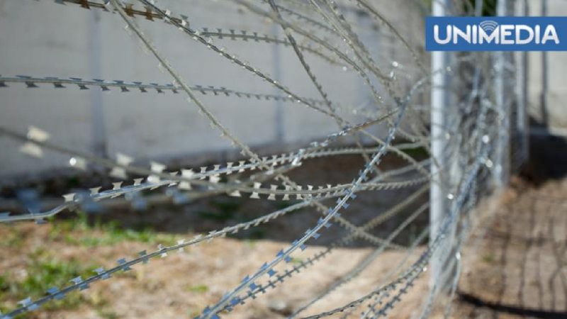  Focuri de armă la Penitenciarul Brănești: Un fost deținut beat a încercat să pătrundă cu mașina pe teritoriul instituției
