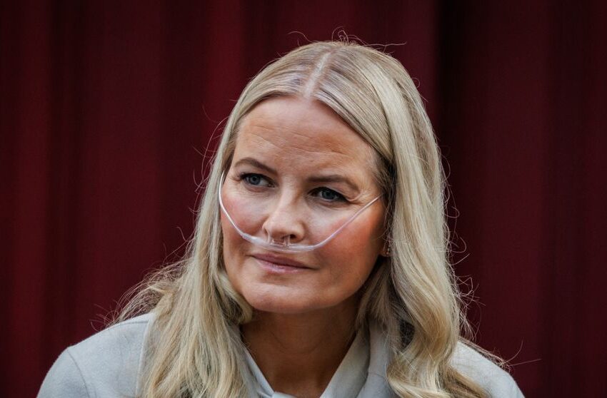  Prințesa Mette-Marit a Norvegiei este grav bolnavă și starea ei se înrăutățește, a dezvăluit soțul ei. De ce boală incurabilă suferă