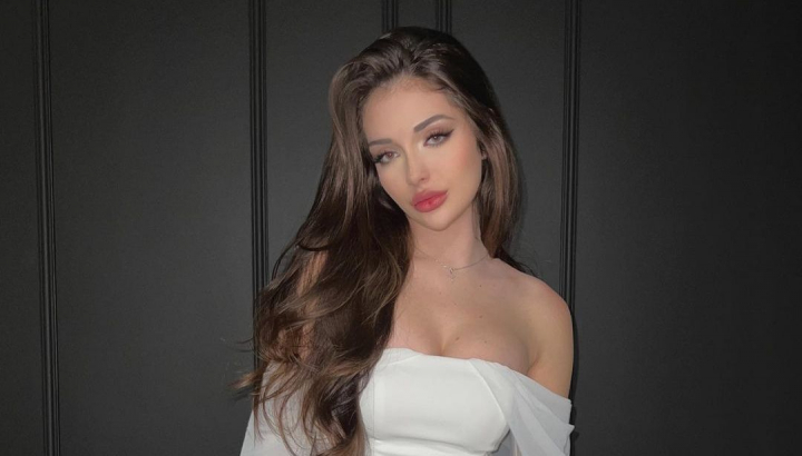  (VIDEO) S-a dat alarma pe TikTok! Andreea Bostănică a lăsat să se înțeleagă că se mărită, dar fanii nu au crezut-o o secundă: „Și-a cumpărat singură inel?”
