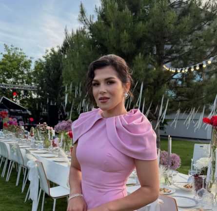  (VIDEO) „Puteți să mă felicitați”: Anastasia Nichita a terminat încă o facultate. Domeniul neșteptat ales de campioană