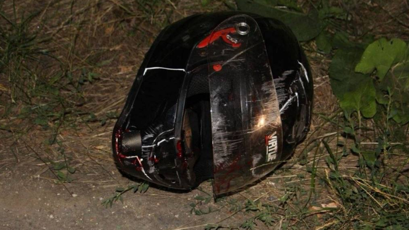  Tragedie la Stolniceni: O minoră de 17 ani a murit pe loc, după ce s-a izbit violent cu ATV-ul într-un pilon electric