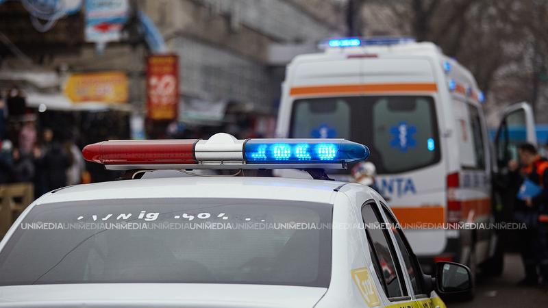  Momente dramatice la miezul nopții, la Ceadîr-Lunga: O tânără a căzut de la etajul 4 al unui bloc și a rămas blocată pe acoperișul unei anexe