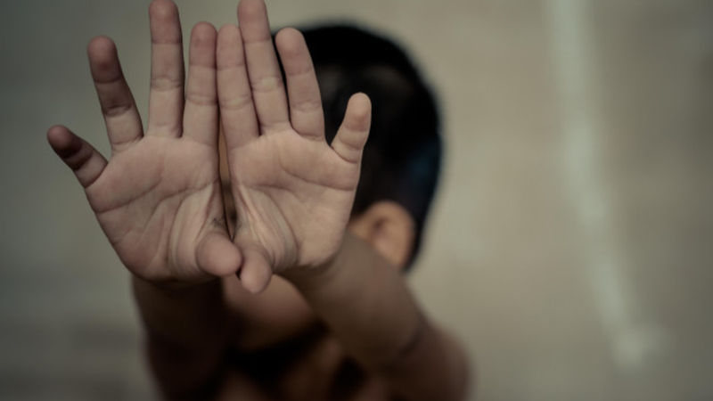  (18+) Dosar de coșmar în 18 volume: Bulgarul, care a drogat un băiețel de 8 ani din Bender și l-a violat, iar pe un alt copil l-a abuzat sexual, filmându-l, condamnat la închisoare pe viață