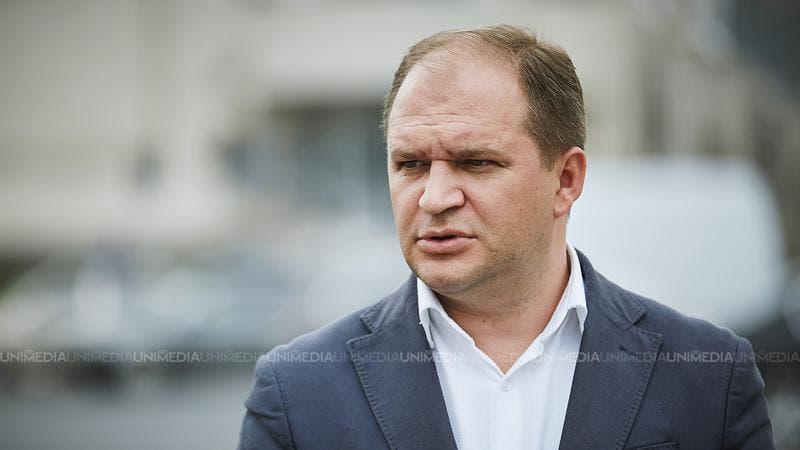  „Câtă răutate.” Ion Ceban le răspunde haterilor, care au luat în derâdere incidentul său grav din vacanță: „E josnic.” Ce mesaj i-a transmis Igor Dodon