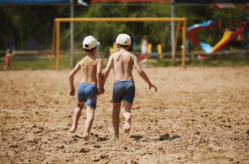  Soare arzător și până la +34°C! Meteorologii anunță vreme aproape caniculară, urmată de o răcire bruscă