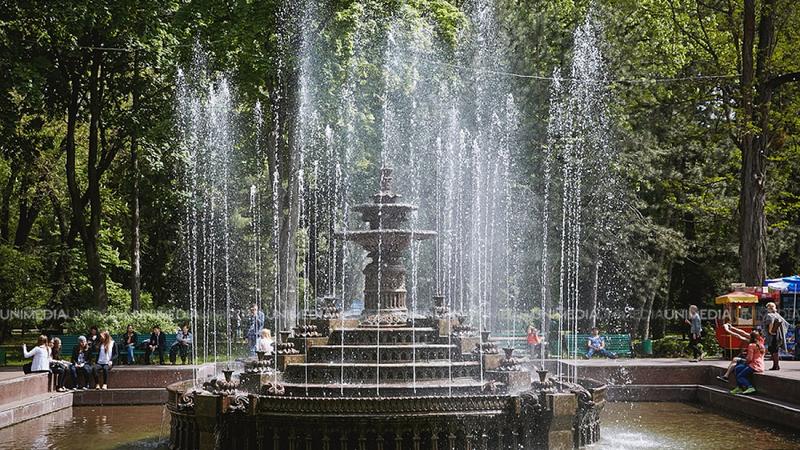  Căldura se intensifică sub cer senin: Meteorologii anunță o zi dogoritoare