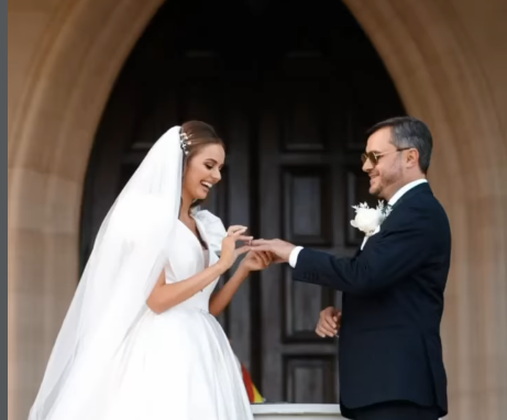  (VIDEO) Nuntă de flori pentru Anastasia Fotachi și Gabriel Stati! Cuplul celebrează 4 ani de căsnicie: „Felicitări nouă!”