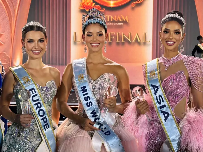  (FOTO/VIDEO) O nouă regină a frumuseții! Joheirry Mola din Republica Dominicană a fost încoronată Miss World 2026