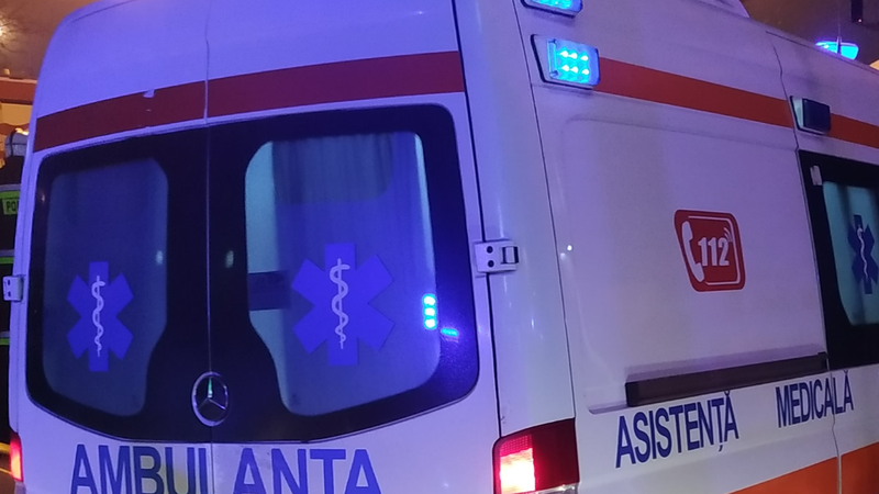  (VIDEO) „Убью!” Un echipaj de ambulanță, amenințat cu un topor de către un bărbat, la Glodeni. Cazul a ajuns pe masa judecătorilor