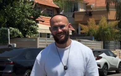  (FOTO/VIDEO) Coșmar în vila lui Djigan! Rapperul a luat ostatici angajații timp de 10 ore și a tras cu arma sub privirile copiilor