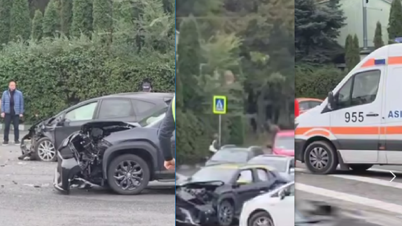  (VIDEO) Două mașini, distruse după un accident într-un sens giratoriu din capitală: Poliția și ambulanța, la fața locului