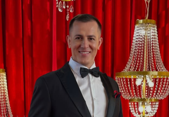  (FOTO/VIDEO) „Doi ani încerc să îmi iau inima în mâini”: Patric Hanganu a ajuns pe mâna chirurgilor esteticieni. Ce schimbare și-a făcut interpretul