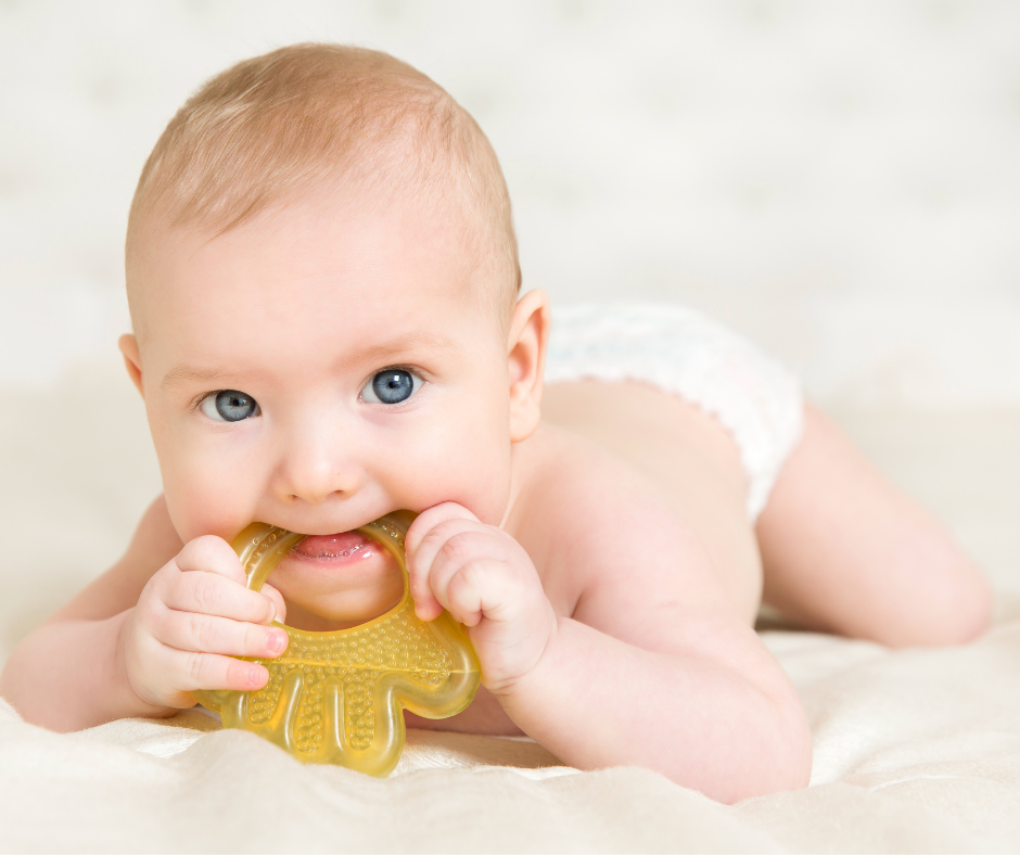 Poussée dentaire :  comment soulager rapidement votre bébé ! image