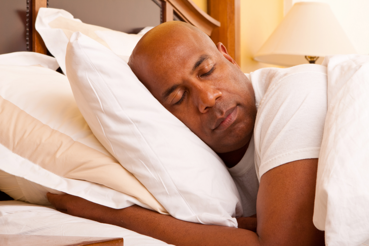 Apnée du sommeil : symptômes, causes et solutions