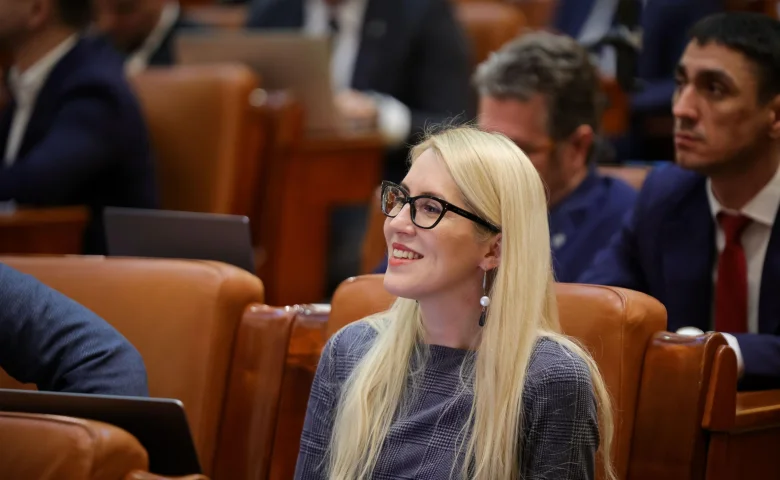 Violențele împotriva executorilor judecătorești, sancționate mai drastic. Proiectul USR, adoptat de Parlament