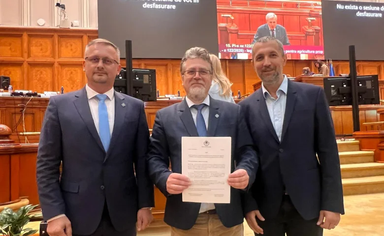 Proiect USR: Însoțitorii pacienților oncologici să beneficieze de concediu și indemnizație și atunci când îi însoțesc pe aceștia la investigații medicale