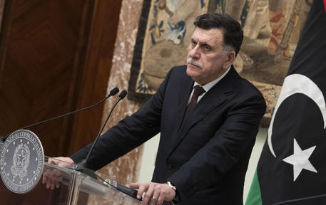 I ritornelli della politica e la realtà dei fatti