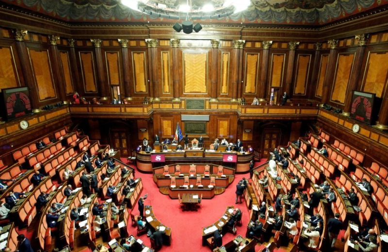 Polveriera commissioni permanenti