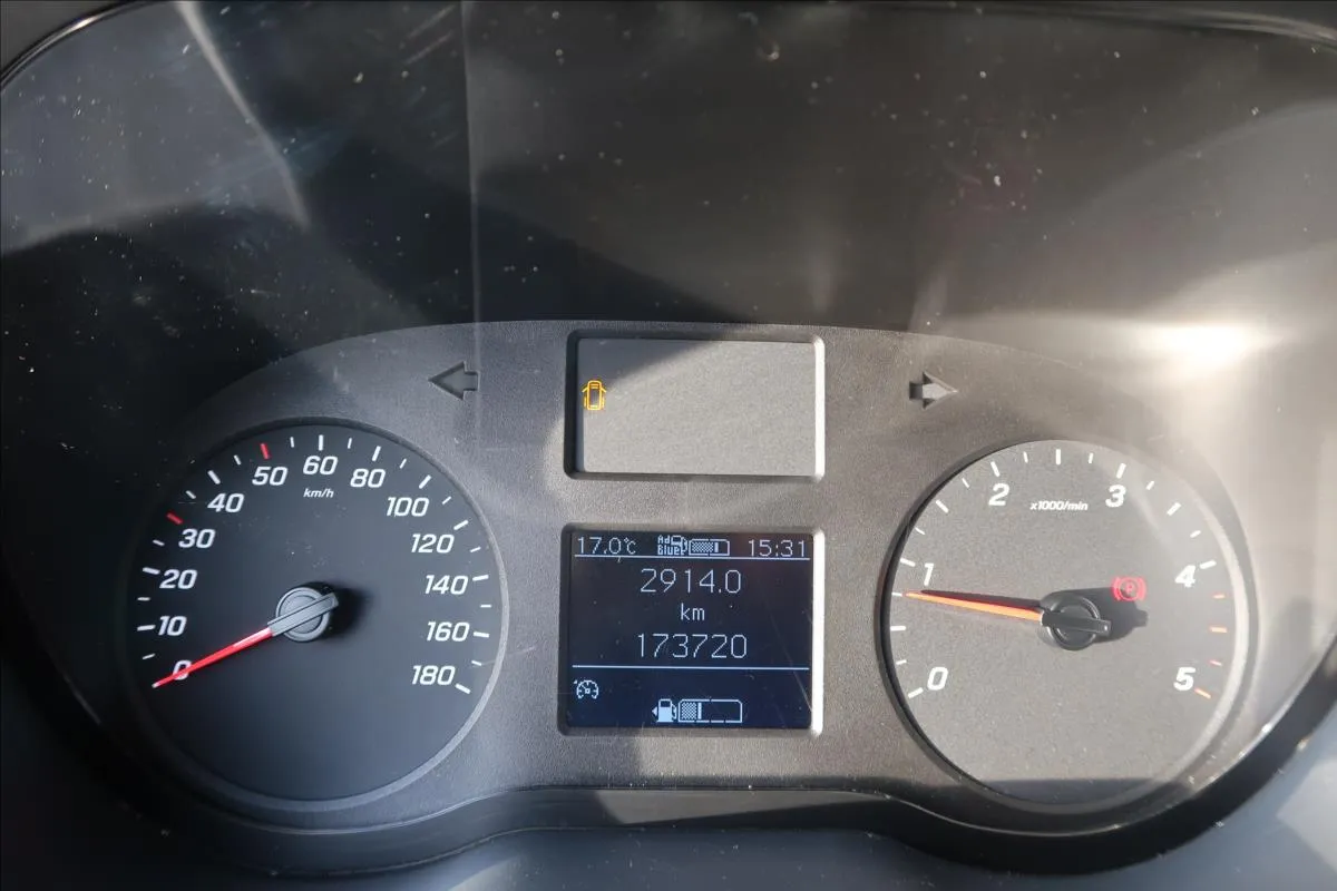 cars/3350/car_10.jpg