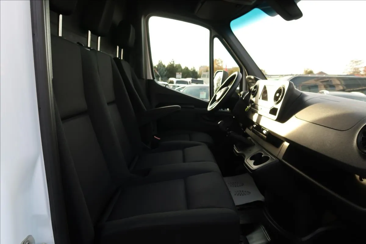 cars/3350/car_12.jpg