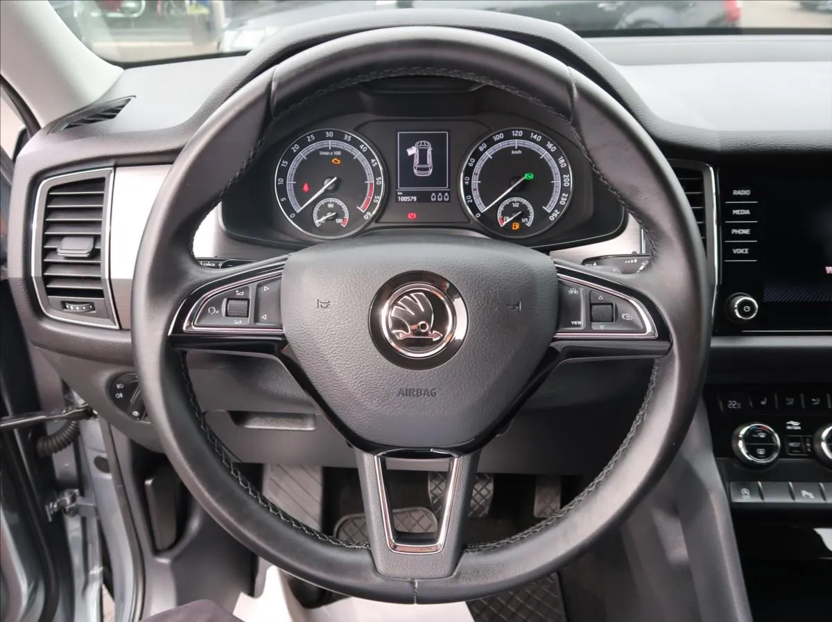 cars/3773/car_15.jpg