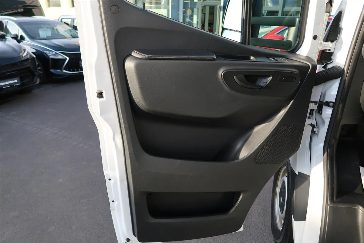 cars/3350/car_16.jpg