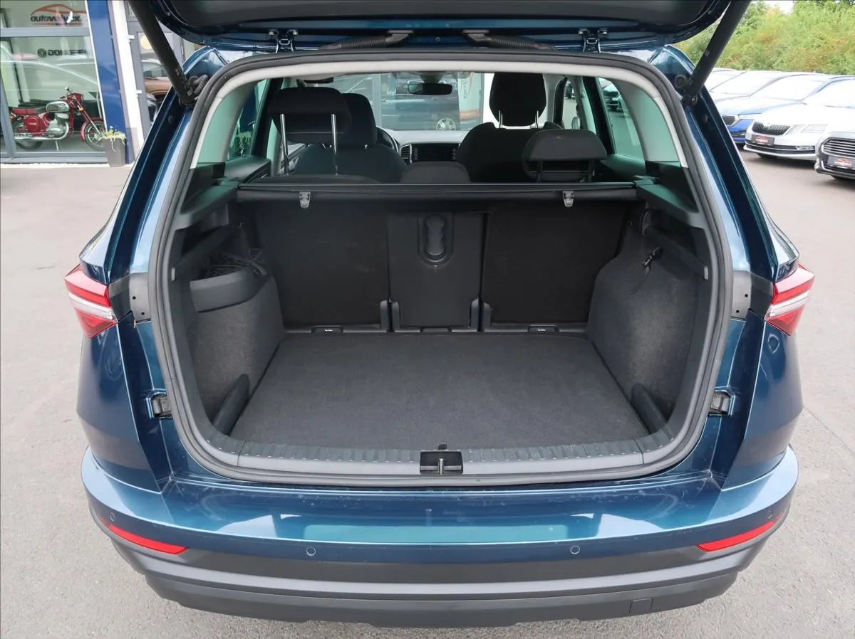 cars/3772/car_25.jpg