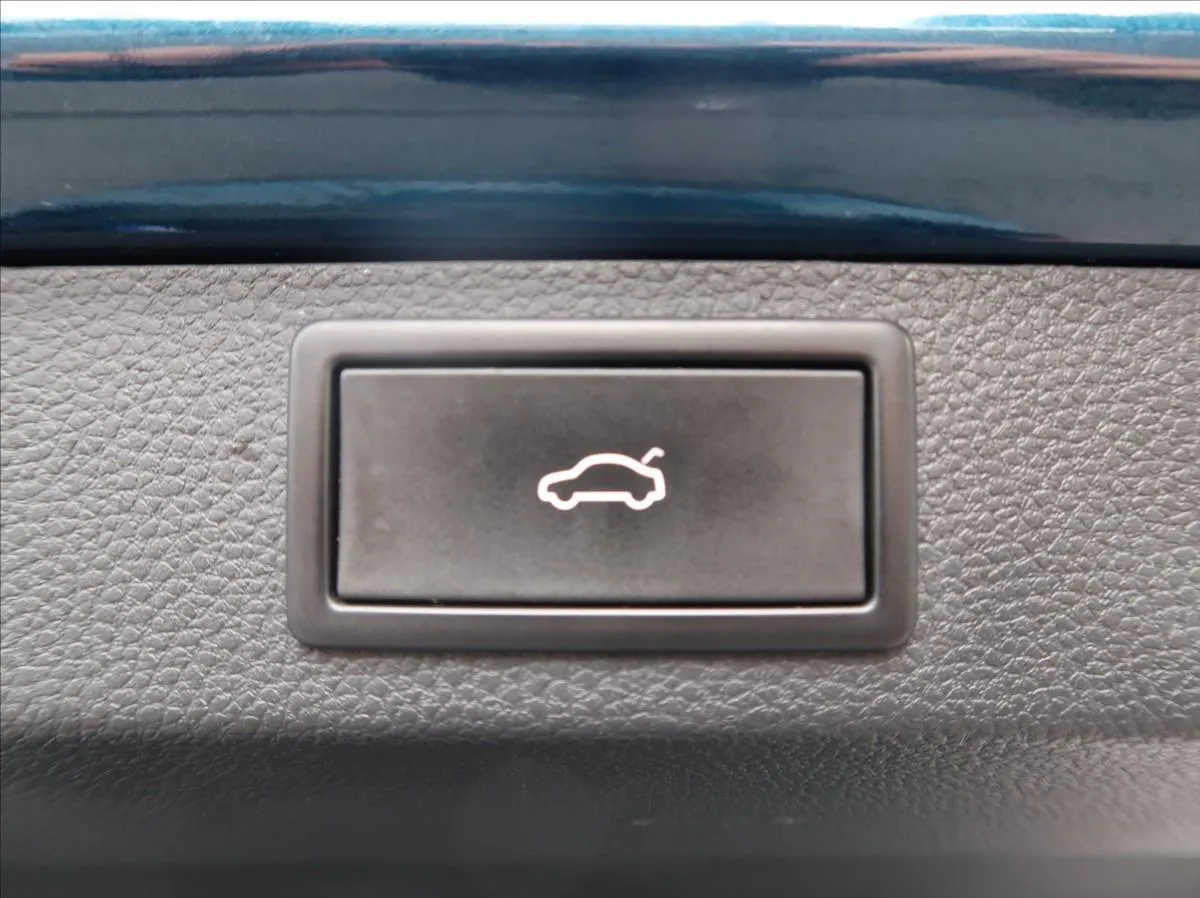 cars/3772/car_26.jpg