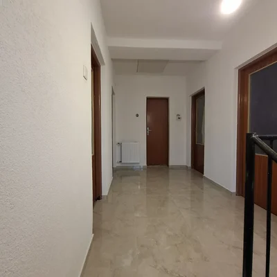 Rekonštrukcia chodby Hriňová