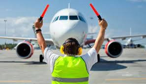 Apron Memuru Kimdir? Nasıl Olunur? Ne İş Yapar?