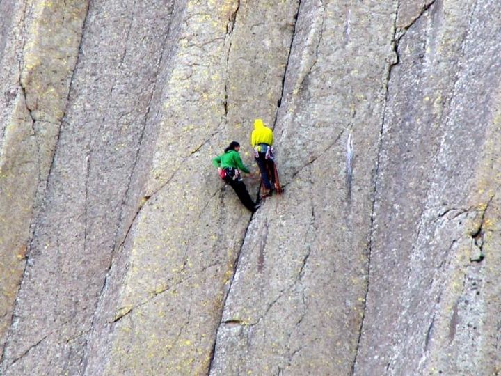 devils-tower-the-most-mysterious-rock-america-wovow.org-07