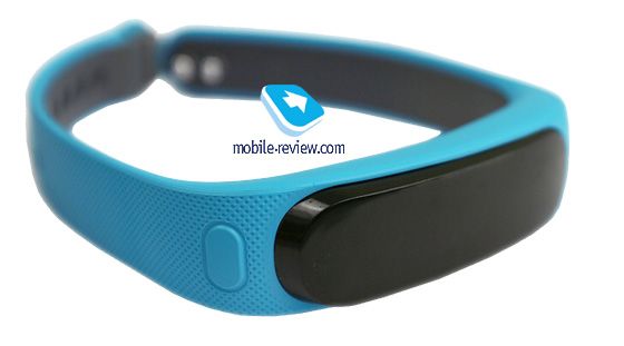 Fitness bracelet with integrated headset - Huawei TalkBand B1