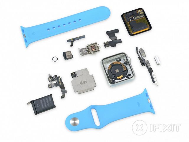 APPLE WATCH disassembled