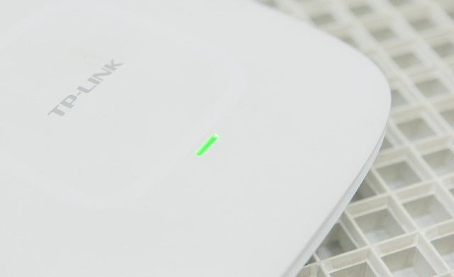 Review TP-LINK EAP120: for large-scale Wi-Fi network