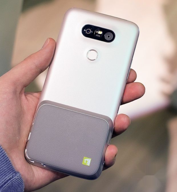 Review LG G5: modular construction, dual camera and new volume buttons