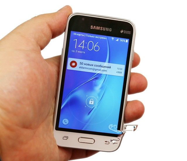 Review smartphone Samsung J1 Mini 2016 (SM-J105H)