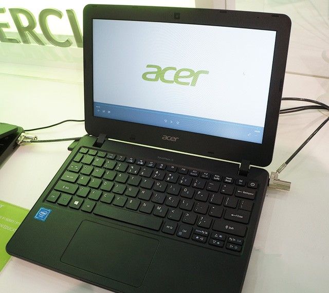 Computex 2016: Acer BYOC, Acer V9800, Acer Switch V 10