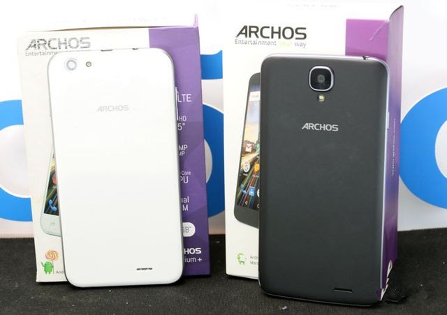 Review Archos 55 Helium Ultra: french smartphone with Chinese ancestry