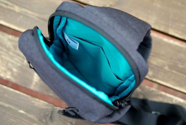 mi sling bag review