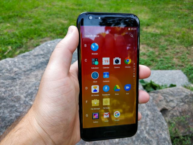 Review Doogee BL5000: Budget Price, Flagship Features