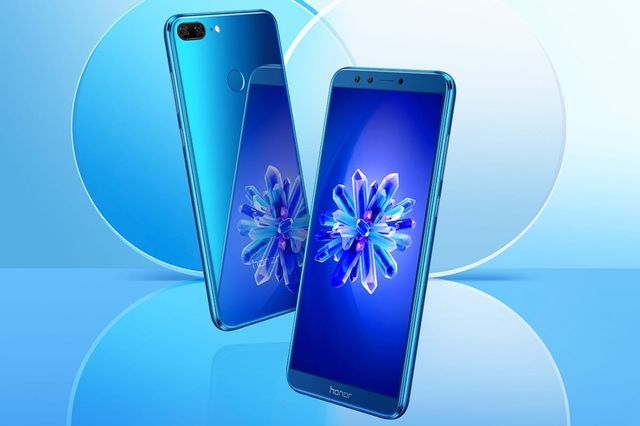 Honor 9 Lite: four cameras and a "frameless" screen in the budget segment